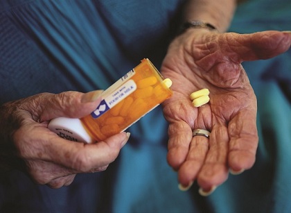 Người cao tuổi: Dùng nhiều thuốc chưa hẳn là tốt